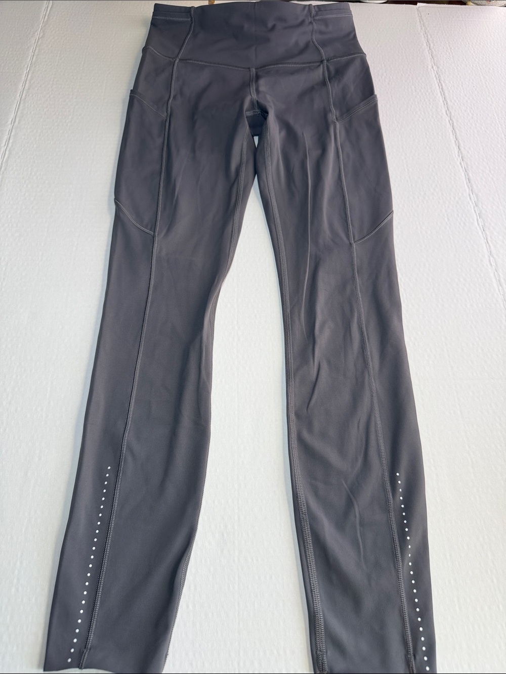 lululemon athletica Charcoal Gray HighWaist Leggings with Reflective Dots Size 4